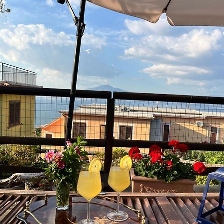 Elisabeth Seaview Apartments Sorrento Coast Vico Equense Exterior foto