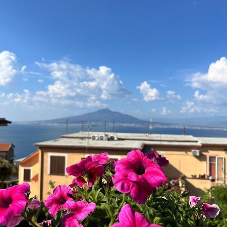 Elisabeth Seaview Apartments Sorrento Coast Vico Equense Exterior foto